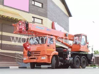 Автокран Клинцы КС-55713-10К-3