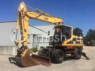 Колесный экскаватор Caterpillar M318 с ковшом 1 куб.м.