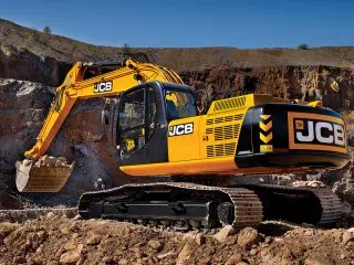 Гусеничный экскаватор с объемом ковша 1,46 куб.м. JCB JS 260NL
