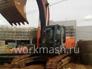 Гусеничный экскаватор с ковшом 1 куб.м. Hitachi ZX250LCH
