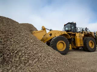 Фронтальный погрузчик Caterpillar 992