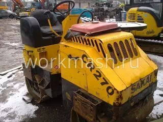 Асфальтный каток SAKAI CR270